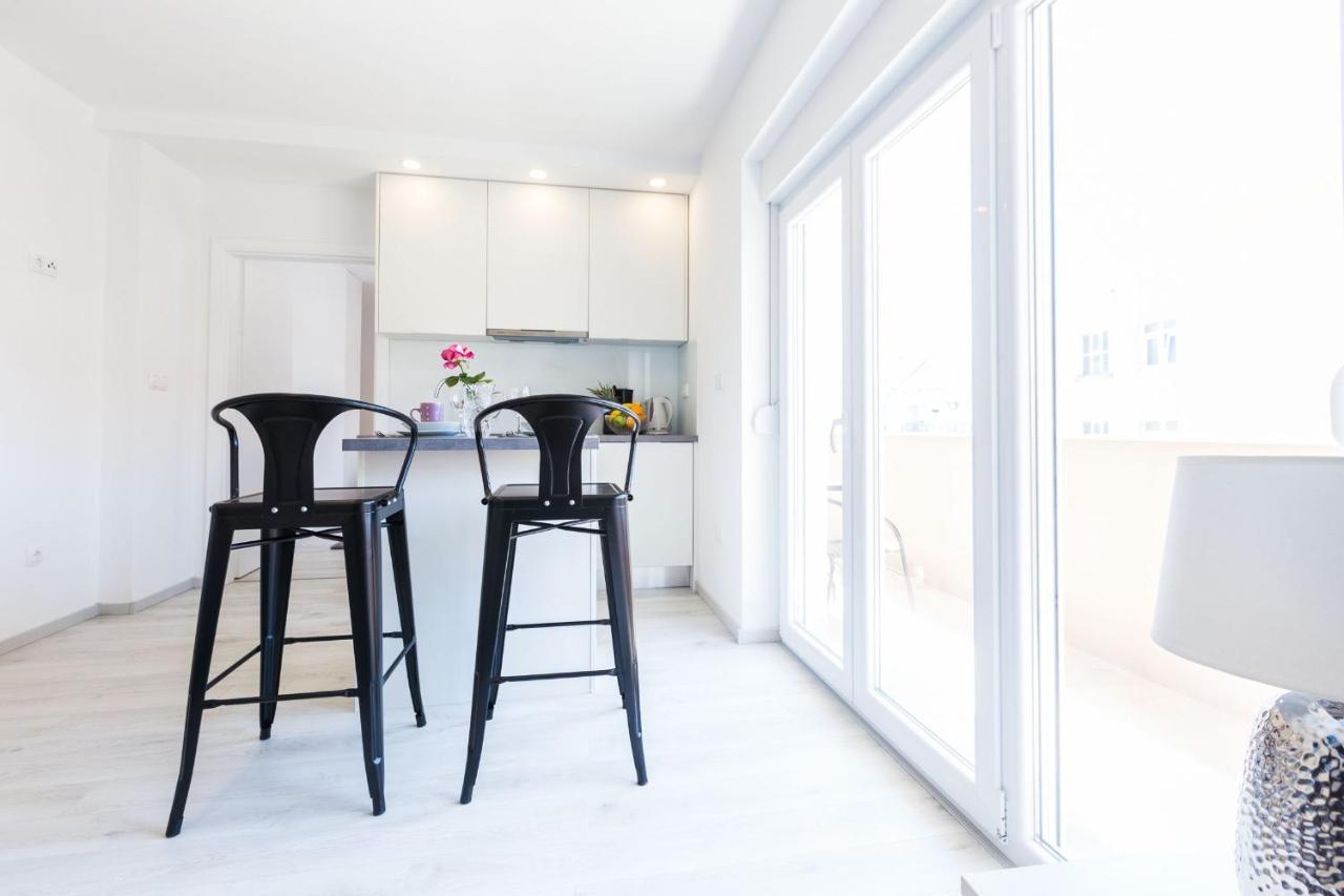 2Sis 2 Apartments Задар Экстерьер фото